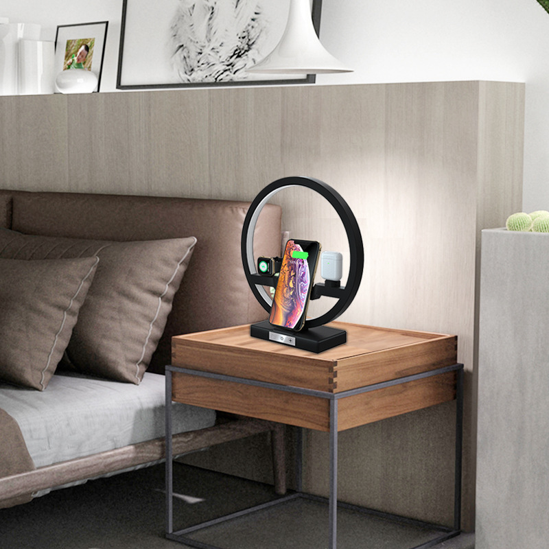 Bedside Lamp Wireless Charger: Fast 4-in-1 Charging